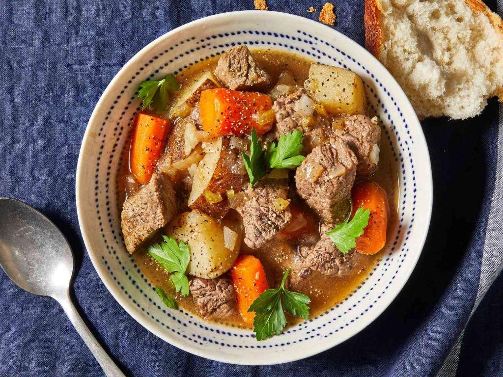Simple Crock Pot Beef Stew