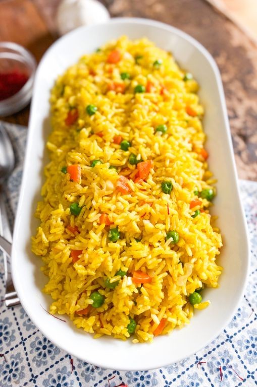 Simple Saffron Spanish Rice