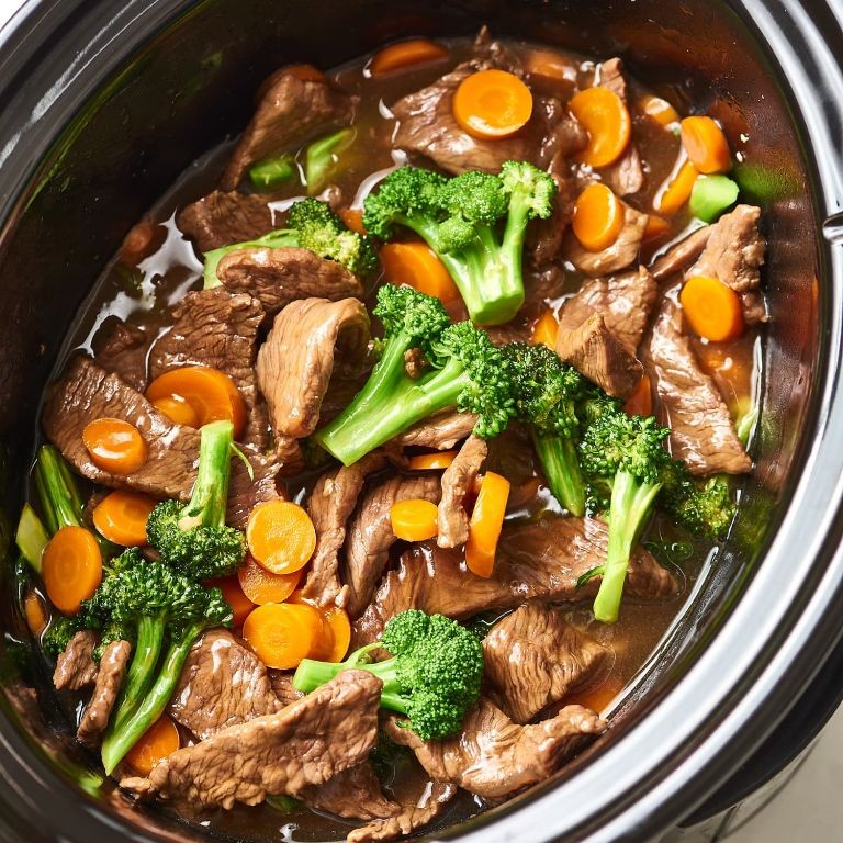 Slow Cooker Beef and Broccoli