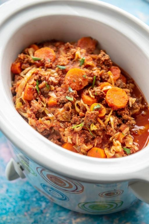 Slow Cooker Cabbage and Beef Casserole