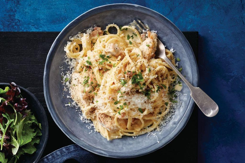 Slow Cooker Chicken Carbonara