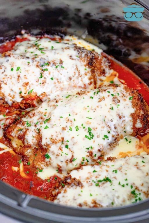 Slow Cooker Chicken Marinara with Mozzarella