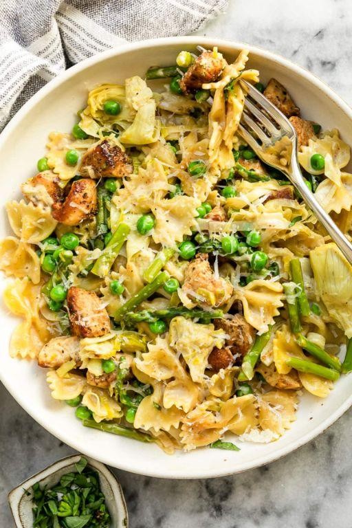 Slow Cooker Chicken Primavera Pasta