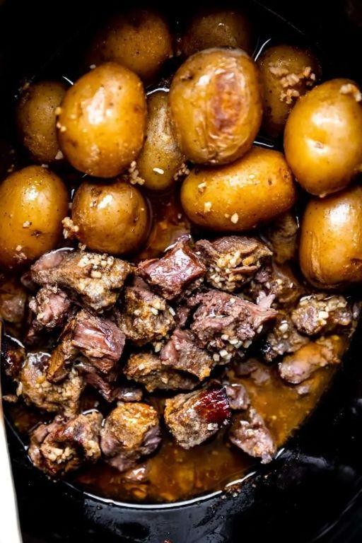 Slow Cooker Garlic Butter Steak Bites