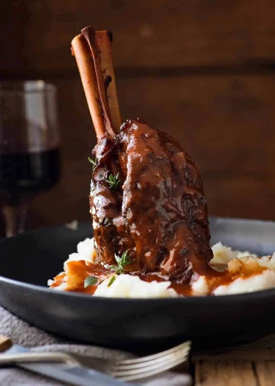 Slow Cooker Lamb Shanks with Red Wine Sauce