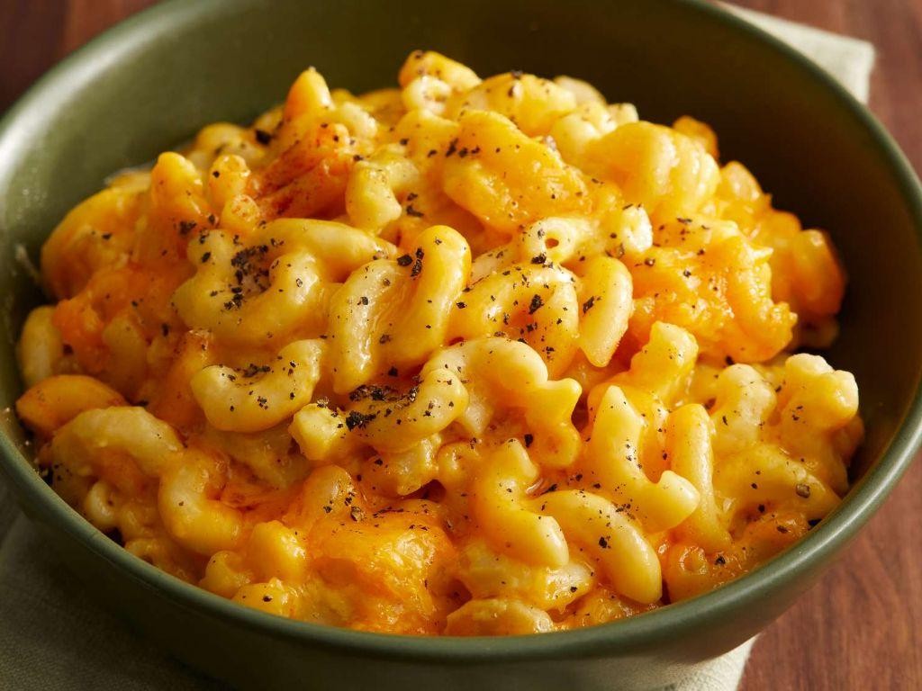 Slow Cooker Mac and Cheese