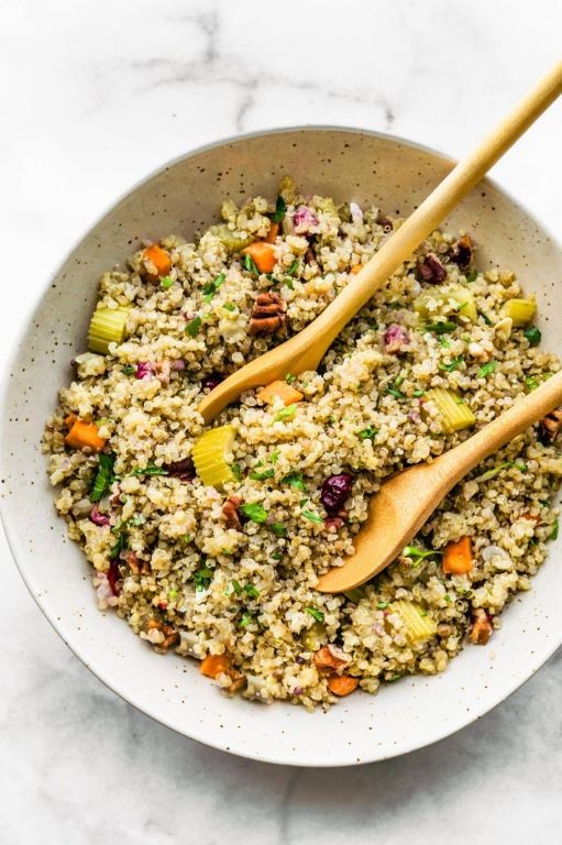 Slow Cooker Mediterranean Quinoa Pilaf