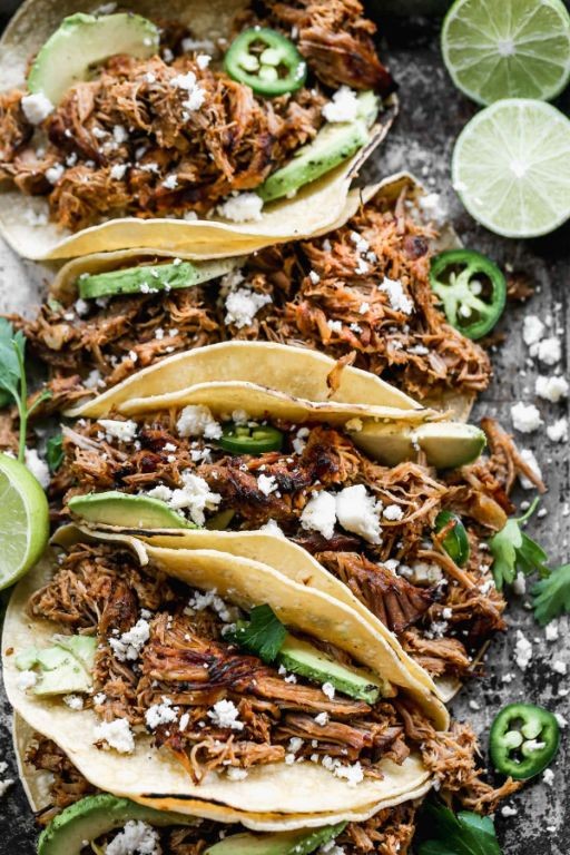 Slow Cooker Pork Carnitas Tacos