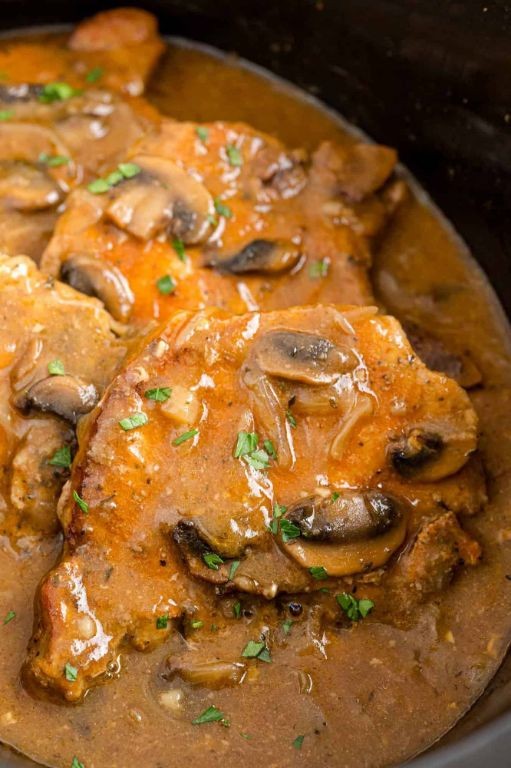 Slow Cooker Pork Chops with Red Wine Gravy