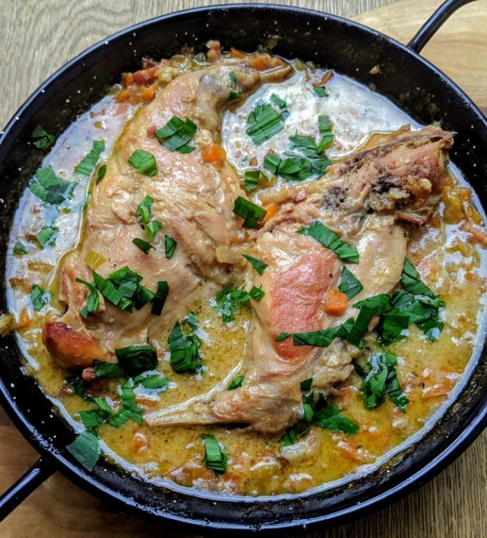 Slow Cooker Rabbit with Garlic and Thyme