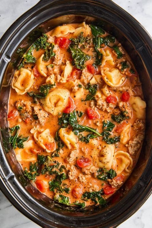 Slow Cooker Sausage and Tomato Basil Soup