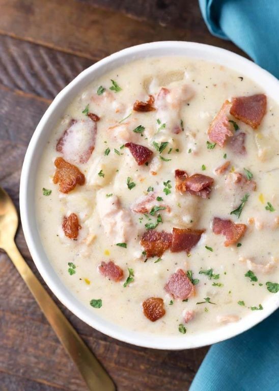 Slow Cooker Scallop Chowder