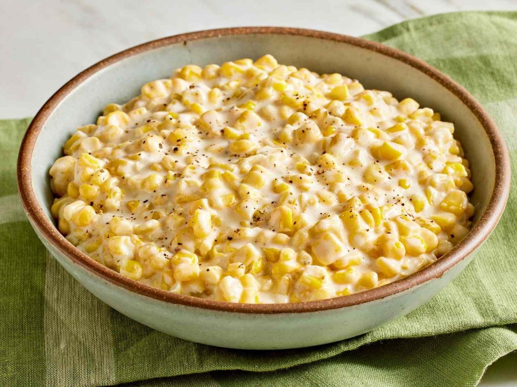 Slow Cooker Scalloped Corn with Cream Cheese