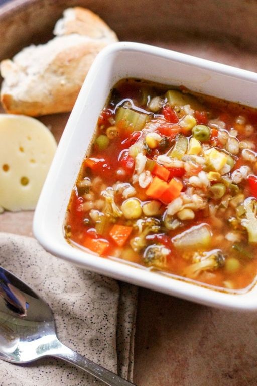 Slow Cooker Vegetable and Barley Stew