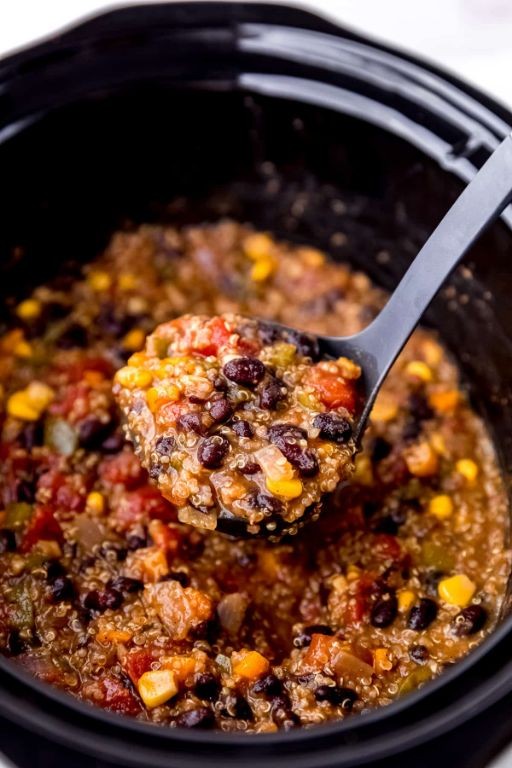 Slow Cooker Vegetarian Chili with Black Beans