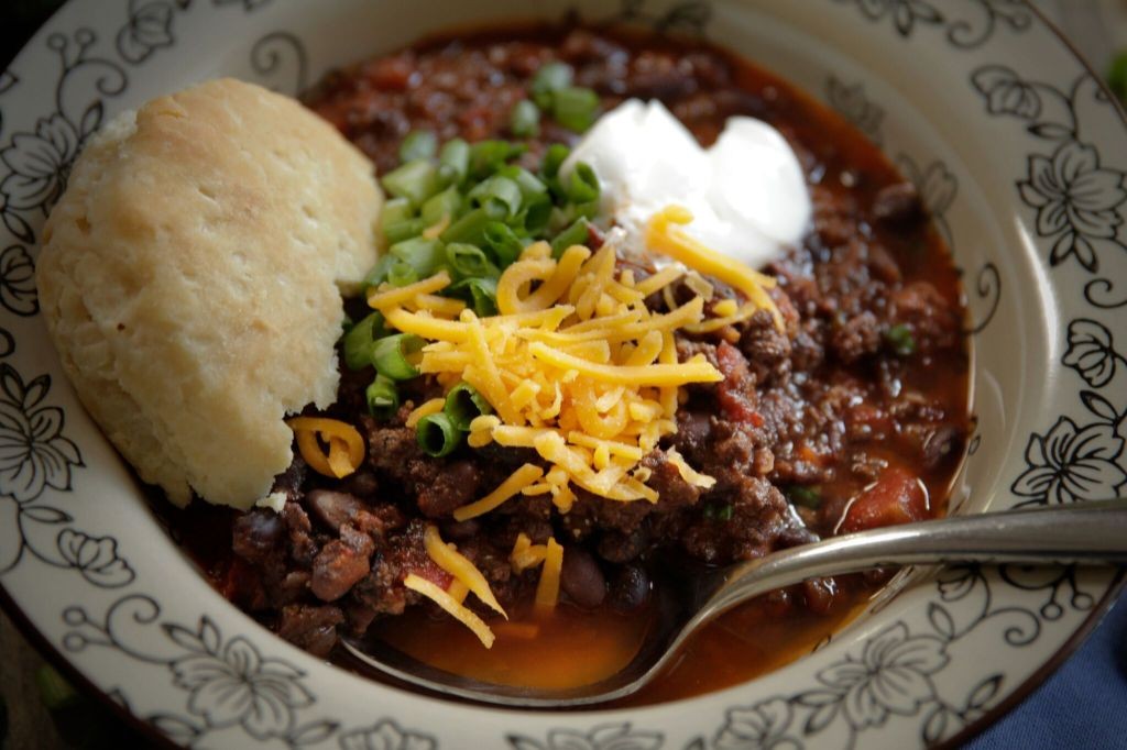 Slow-Cooked Beef Chili with Black Beans