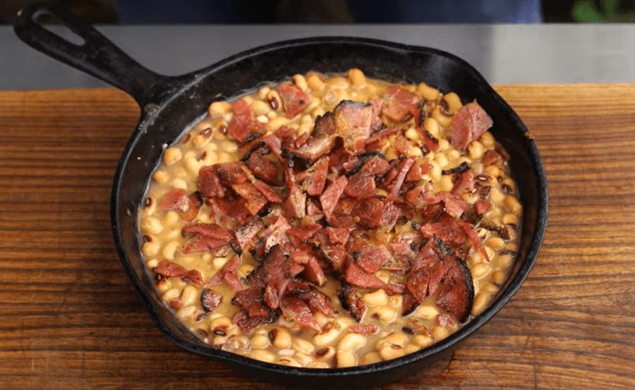 Smoky Black Eyed Peas and Bacon Skillet