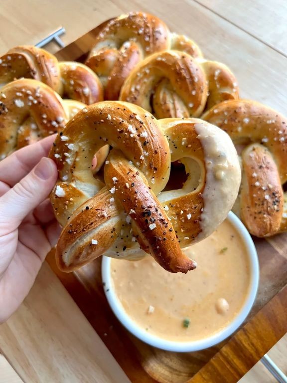 Soft Pretzels with Cheese Dip