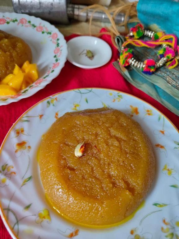 Sooji Ka Halwa with Mango Puree