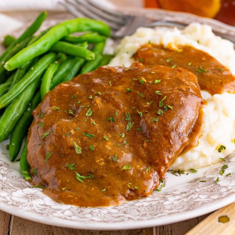 Southern-Style Cube Steak in the Crock Pot