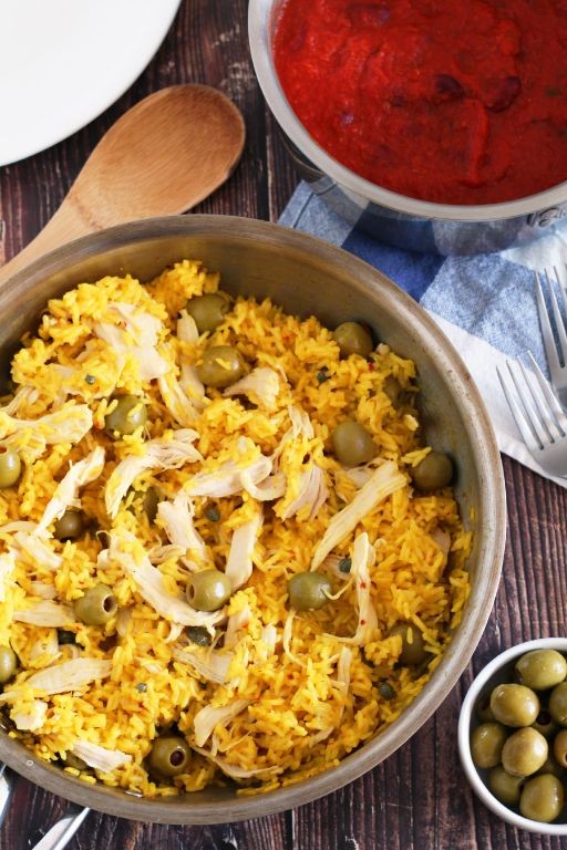 Spanish Rice with Olives and Capers