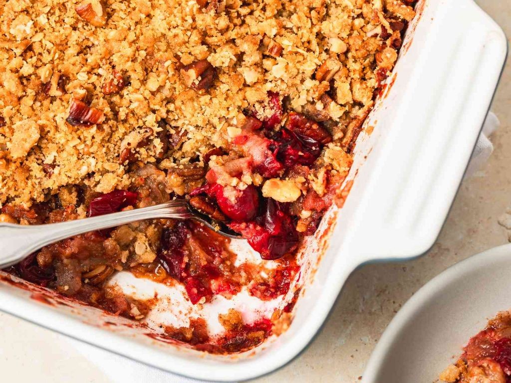 Spiced Apple Cranberry Crisp