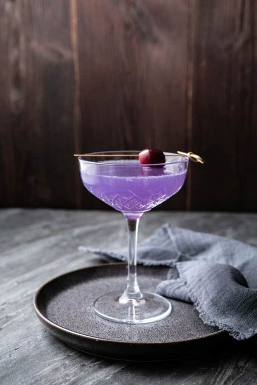 Spiced Aviation with Cinnamon