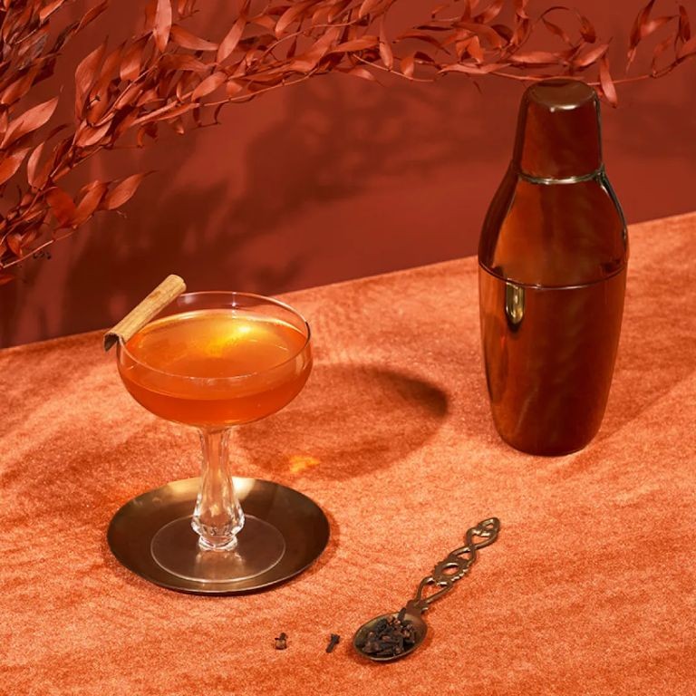 Spiced Cosmopolitan with Cinnamon and Clove