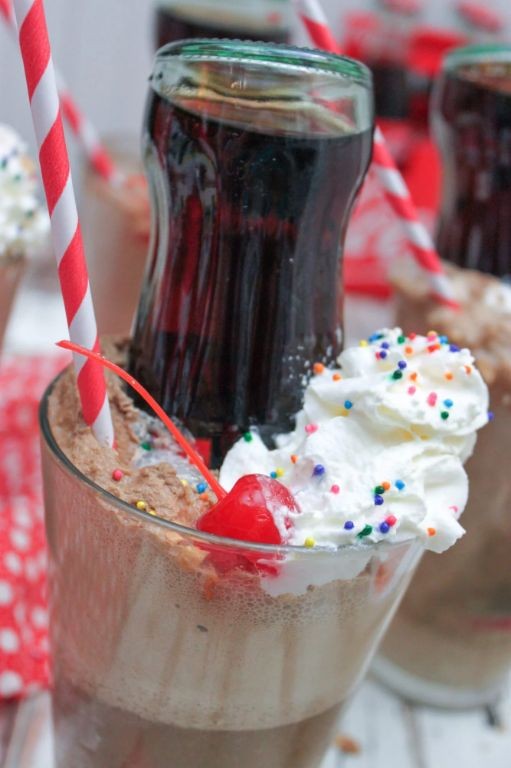 Spiced Rum and Cola Float