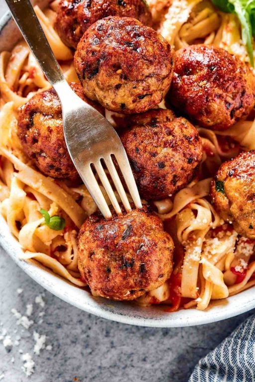 Spicy Air Fryer Turkey Meatballs