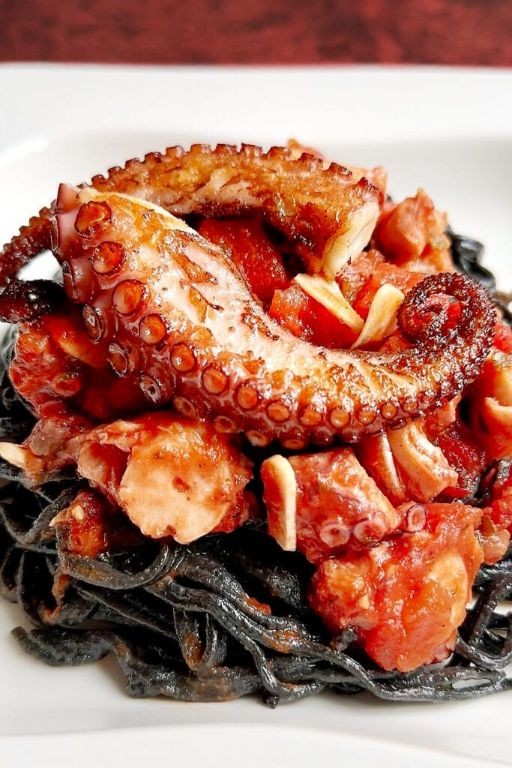 Spicy Arrabbiata Calamarata Pasta with Octopus