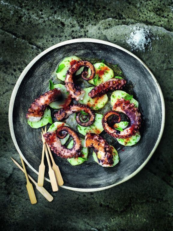 Spicy Grilled Octopus with Garlic and Paprika