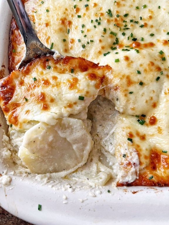 Spicy Jalapeño Scalloped Potatoes