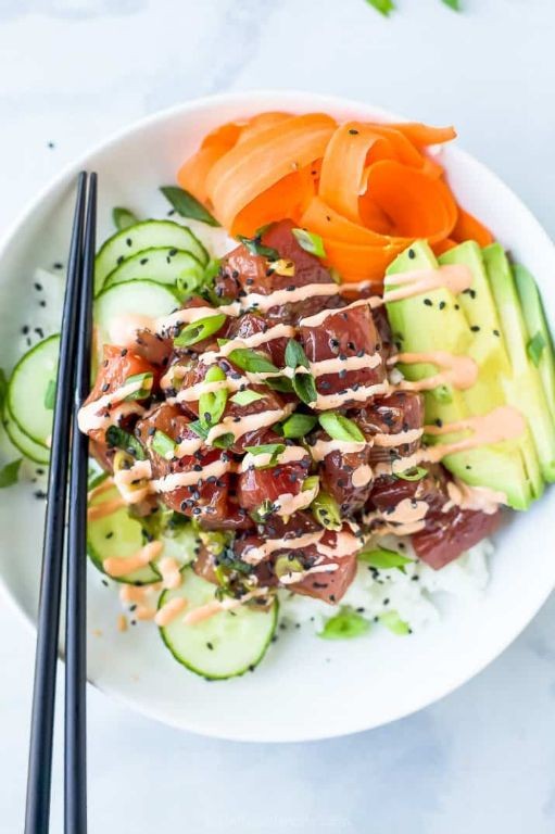 Spicy Mayo Tuna Poke Bowl