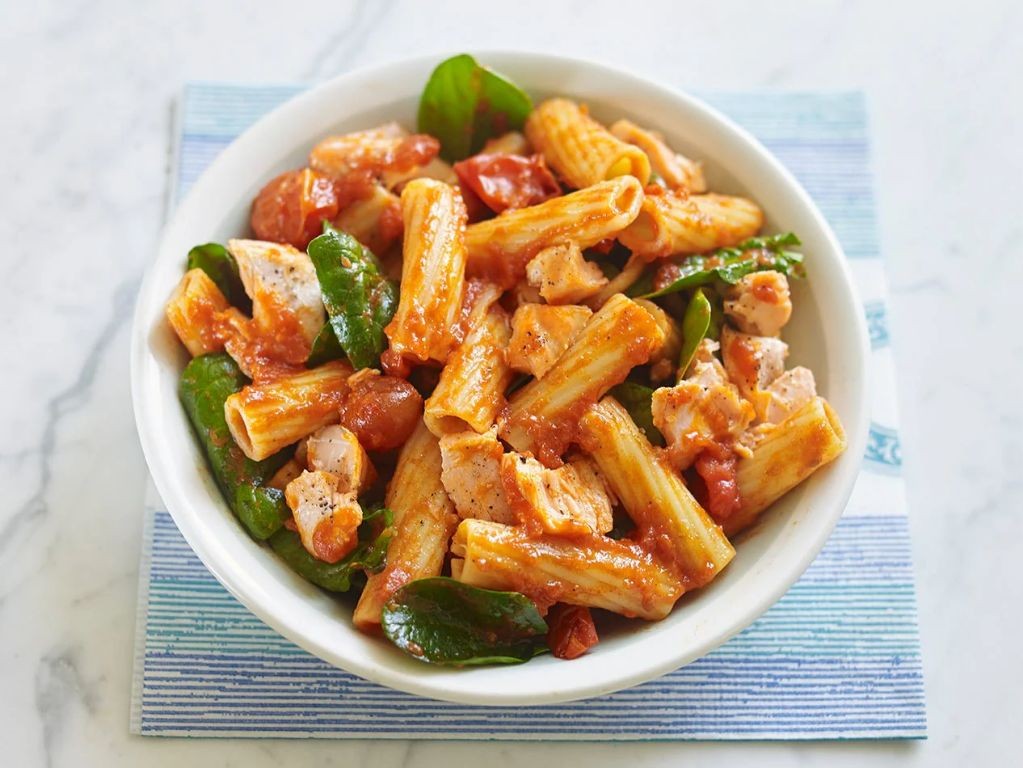 Spicy Salmon Pasta Arrabbiata