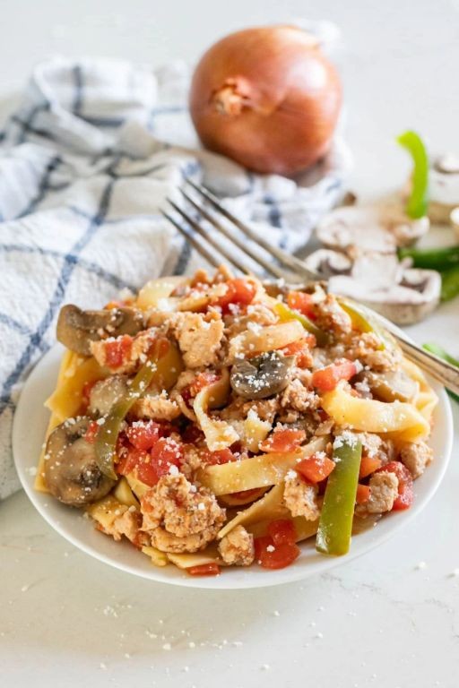 Spicy Sausage and Peppers with Bertolli Alfredo Sauce