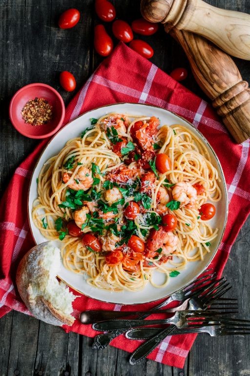 Spicy Shrimp Pasta with Cherry Tomatoes