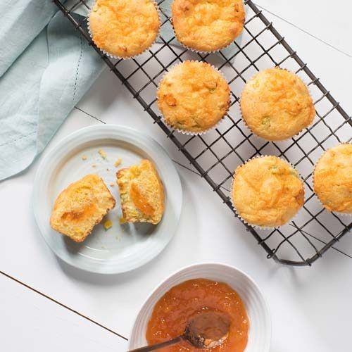 Spicy Sriracha Sweet Cornbread Muffins