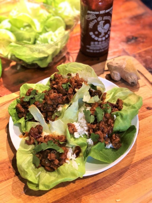 Spicy Sriracha Turkey Lettuce Wraps