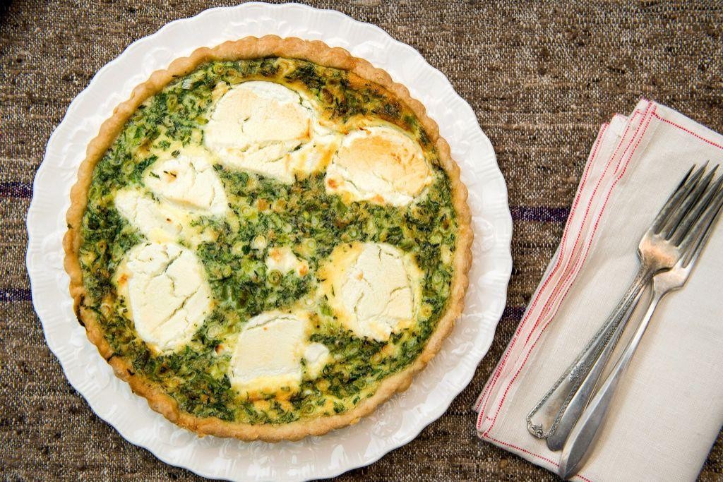 Spinach and Goat Cheese Quiche with Herbs