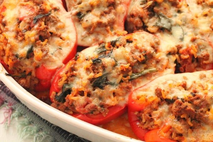 Spinach and Ground Beef Stuffed Bell Peppers