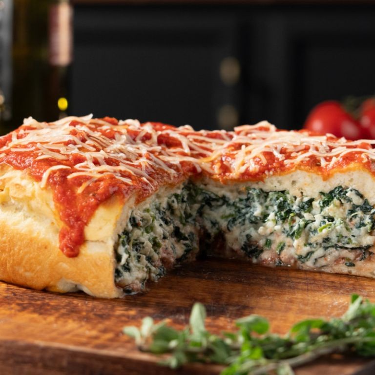 Spinach and Ricotta Stuffed Crust Pizza