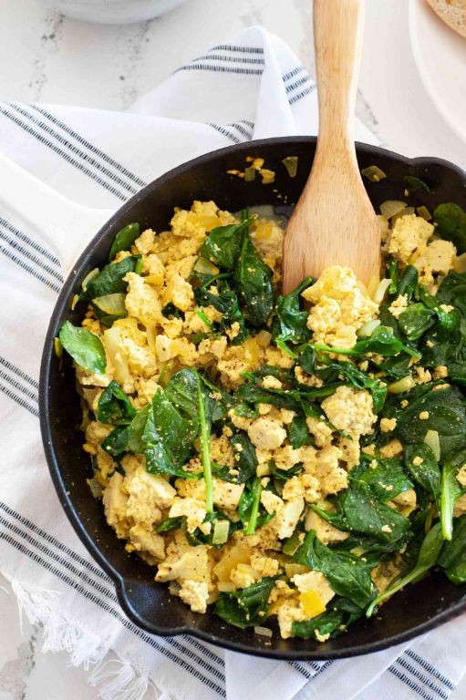 Spinach and Tofu Scramble Muffins