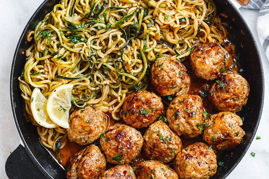Spinach and Turkey Meatballs with Zucchini Noodles