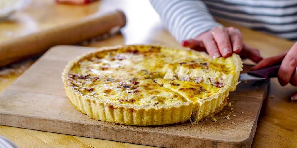 Straight-from-the-coop quiche Lorraine
