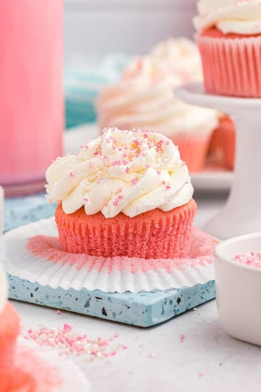Strawberry Pink Velvet Cupcakes