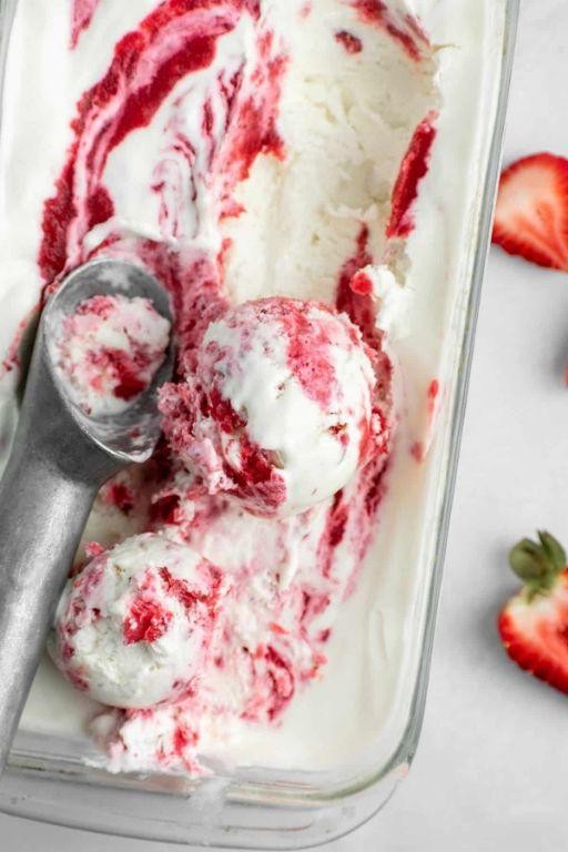 Strawberry Swirl Ice Cream