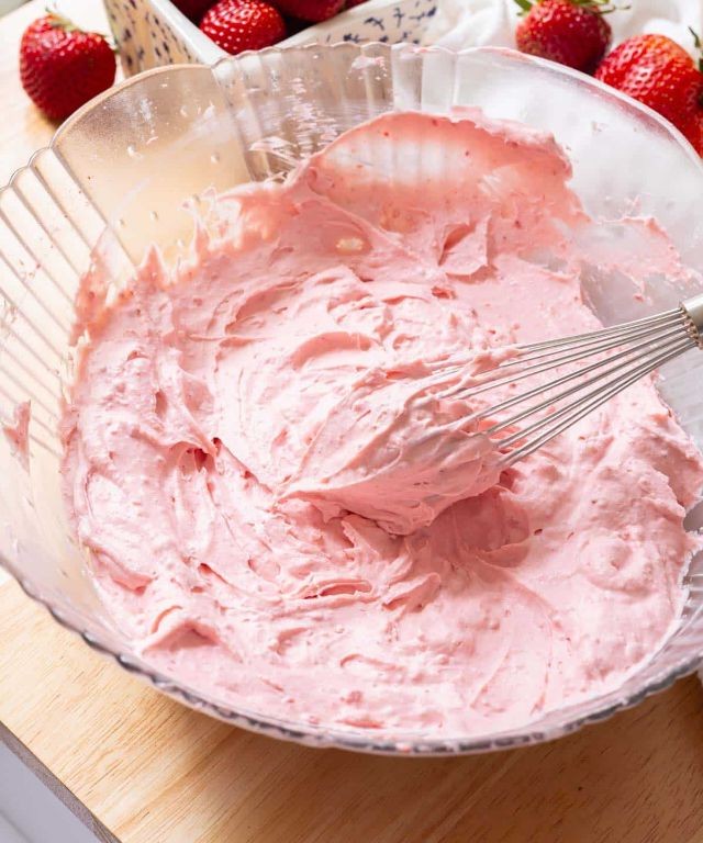 Strawberry Whipped Cream Frosting