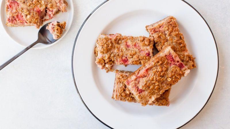 Strawberry Yogurt Cereal Bars
