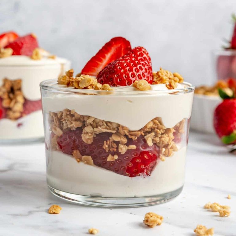 Strawberry Yogurt Parfait